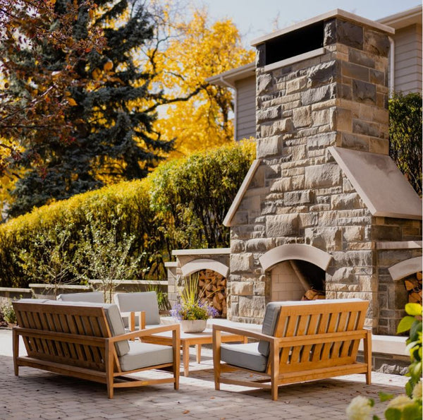 AMALFI DEEP SEATING SOFA