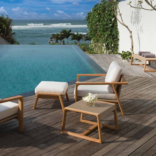 HANA LOUNGE CHAIR