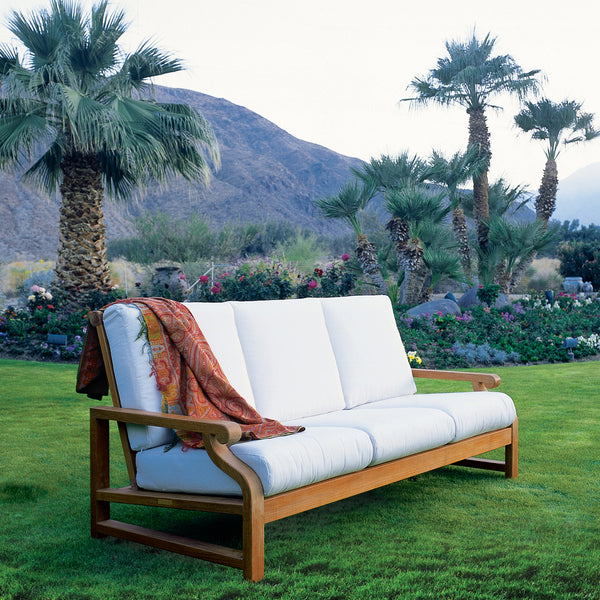 NANTUCKET DEEP SEATING SOFA