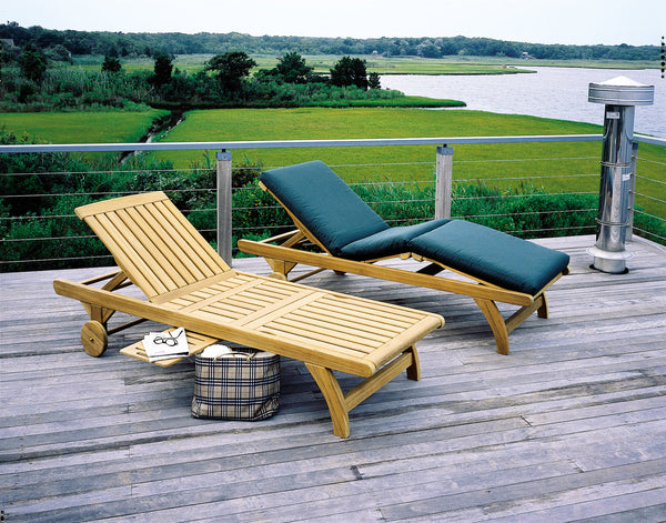 CLASSIC CHAISE