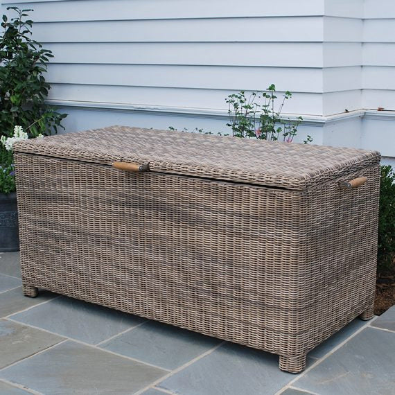 SAG HARBOR CUSHION BOX