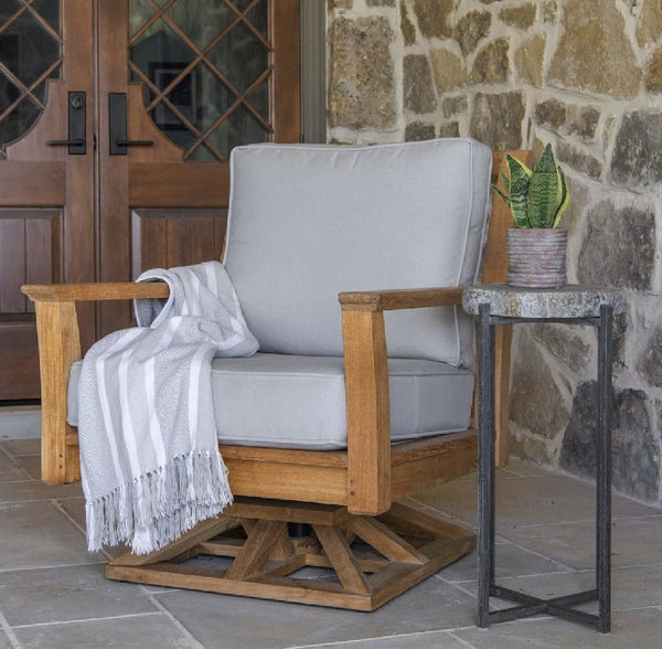 CHELSEA DEEP SEATING SWIVEL ROCKER LOUNGE CHAIR