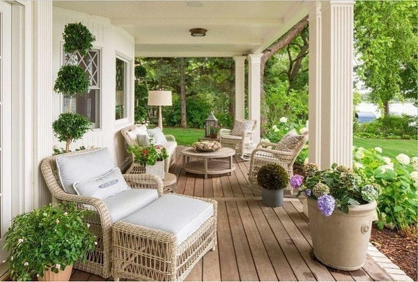 SOUTHAMPTON LOUNGE CHAIR